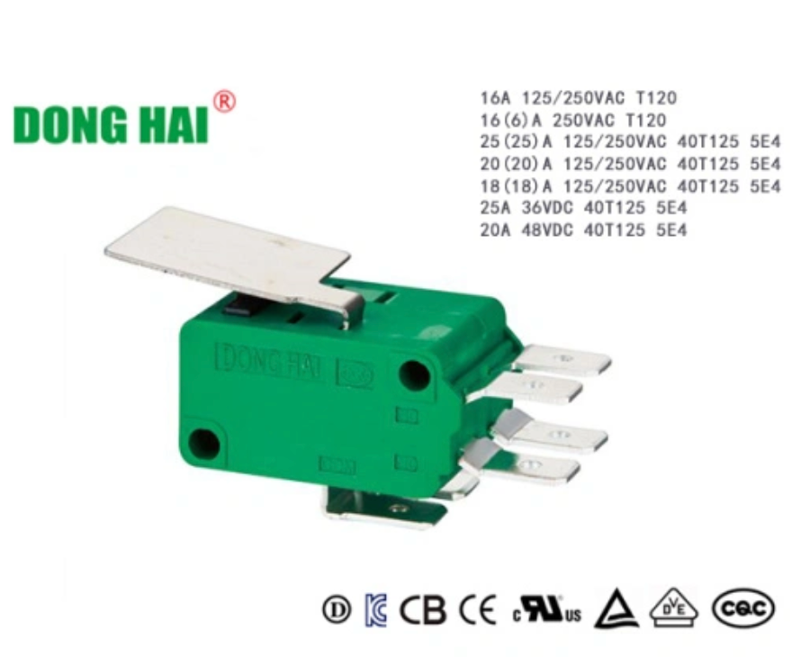 DONG HAI KW3-0Z-B117013L21-2-F Micro Switch - 16A 250VAC - Isometric View with Flat Lever and Quick Connect Terminals