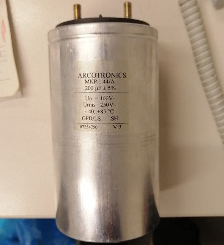 ARCOTRONICS ARCOTRONICS MKP 1.44/A GPD/LS SH D N 142*75 200μF 250Vac/400Vdc MKP screw Capacitor (6 Pieces)