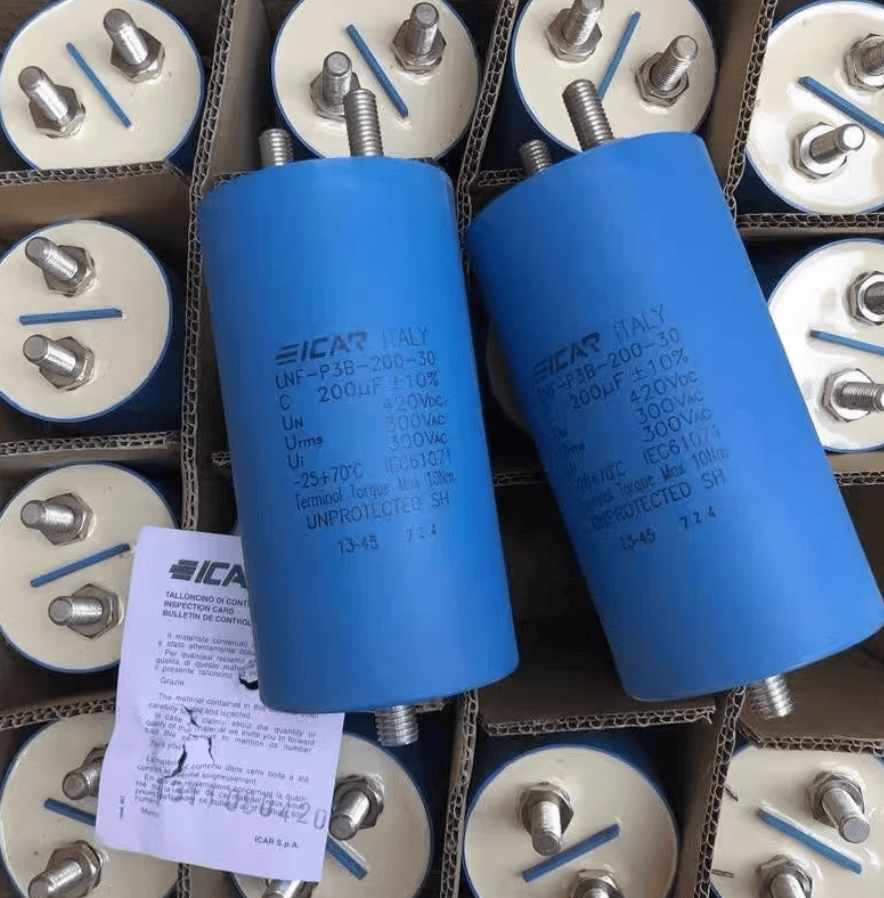 ICAR LNF-P3B-200-30 Motor Run Capacitor - 200µF 300VAC - Product Image