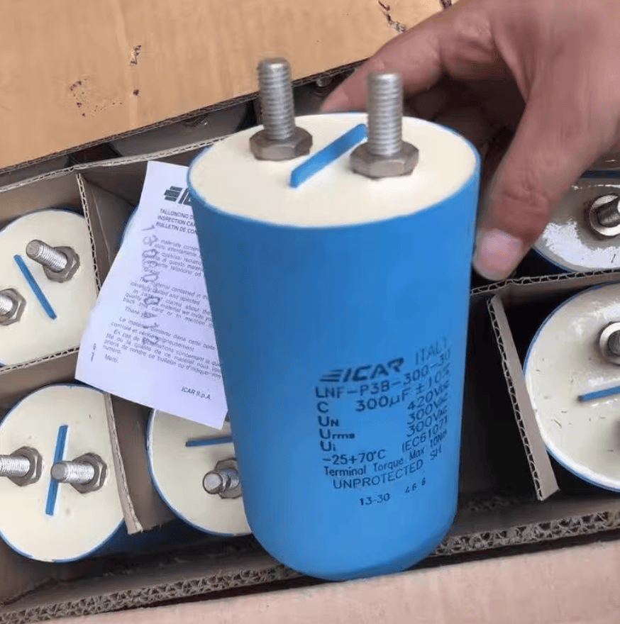 Icar ICAR LNF-P3B-300-30 AC Filter Capacitor, 300µF, 300V, Film Type, 85mm D x 140mm H