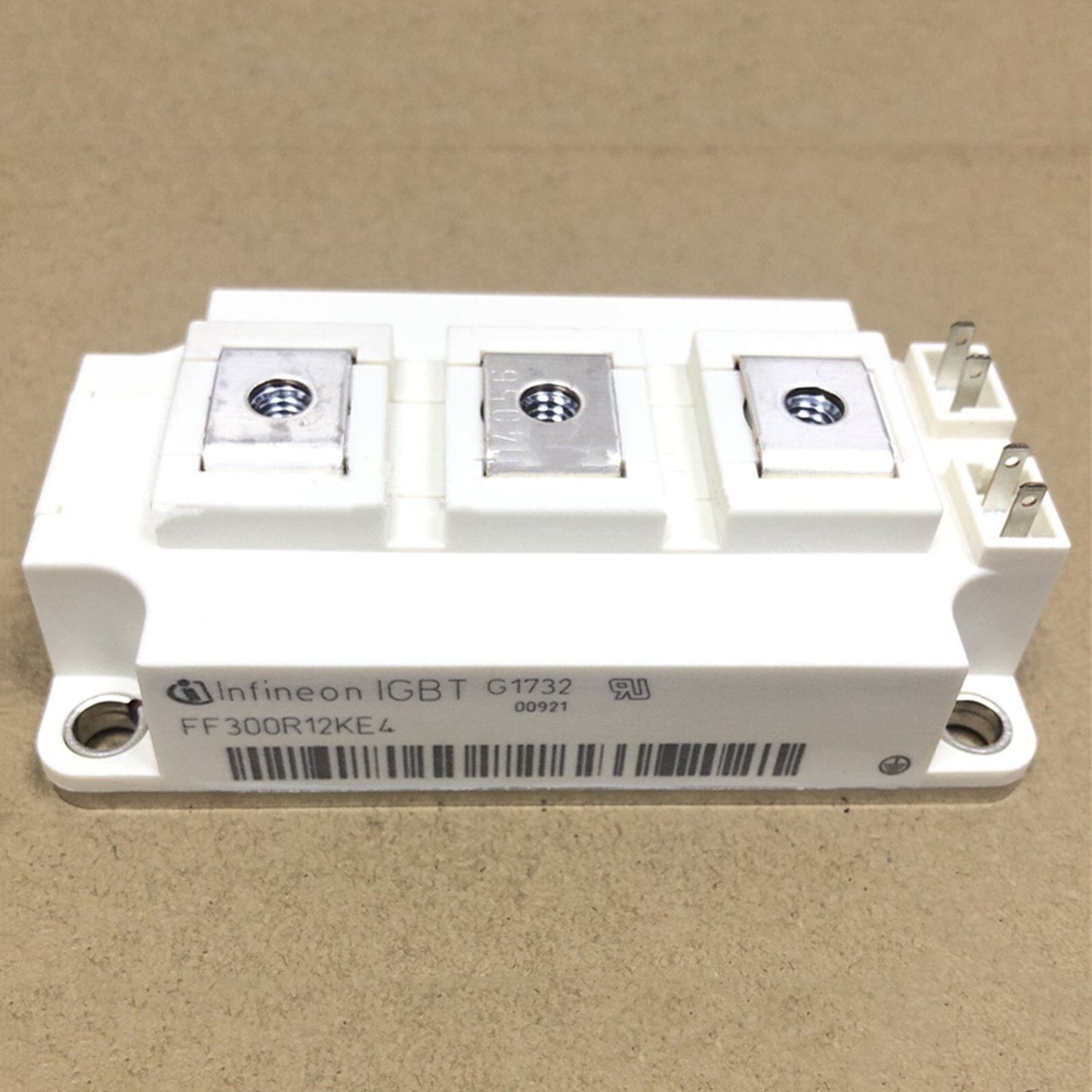 Infineon Infineon FF300R12KE4 IGBT Thyristor Module (2Pieces)
