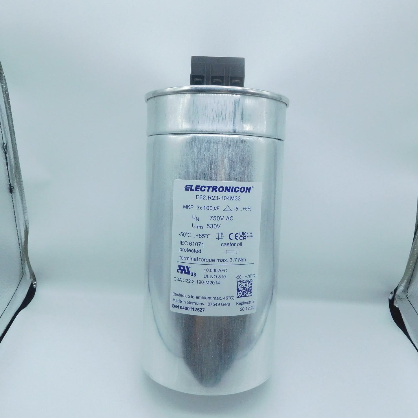 Electronicon E62.R23-104M33 3-phase MKP AC capacitor 3x100µF 750V - Front View