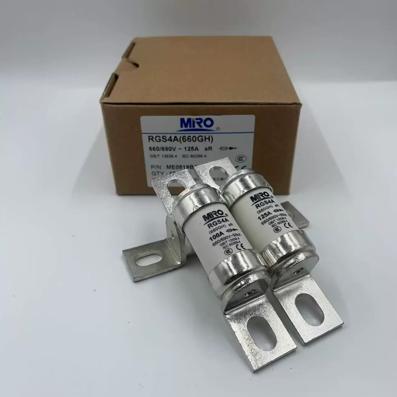 MIRO RGS4A / 660GH RGS Series High-Speed Semiconductor Fuse, 220A, 690V AC, aR Characteristic