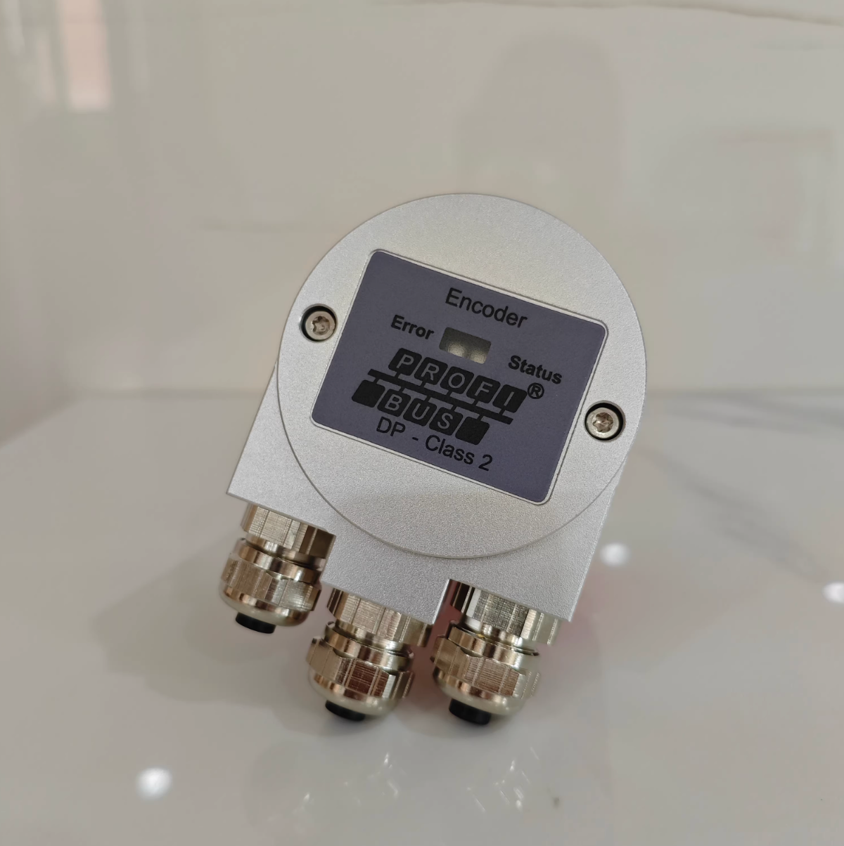 TR-Electronic CEV65M-01460 Absolute Encoder - 12-bit Profibus-DP - Front Label View with Primary Identification