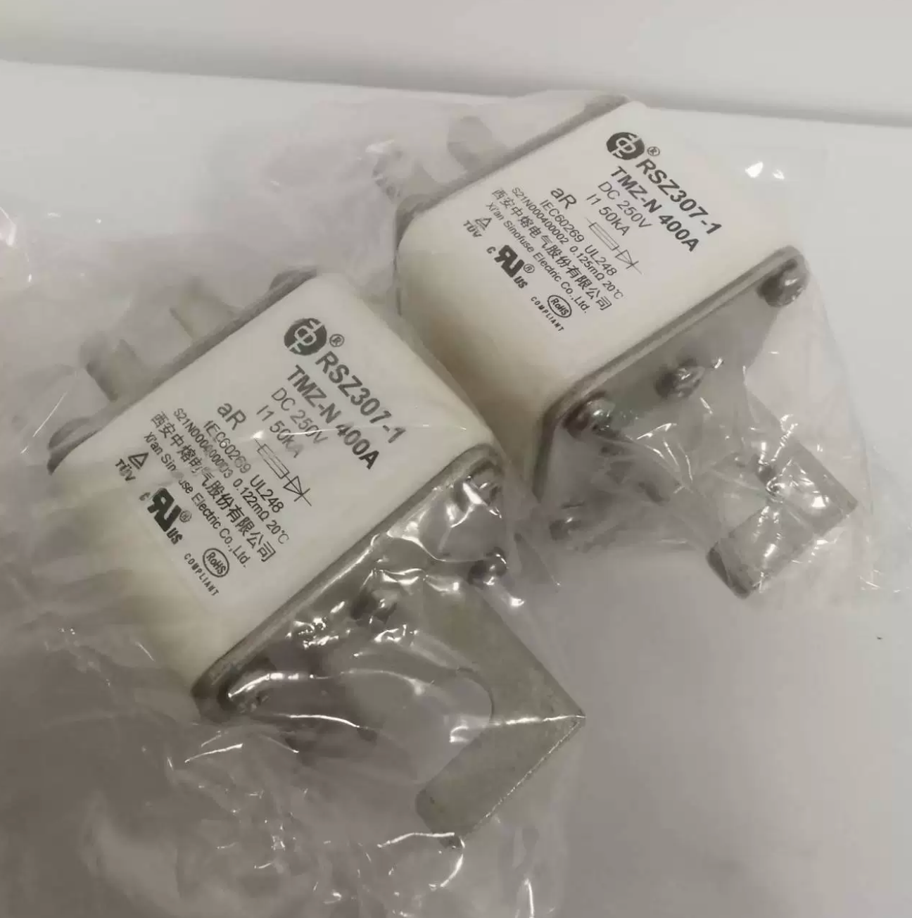 Sinofuse RSZ307-1-TMZ-N High Speed DC Fuse - 350A 250VDC