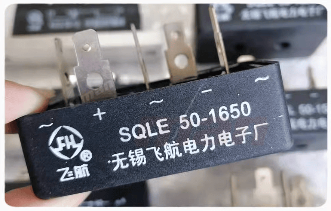 Bro-Electric SQLE50-1650 (3 Pieces) Thyristor rectifier module : SQLE50-1650 ( Mounting dimensions 66*43 ) (3 Pieces)