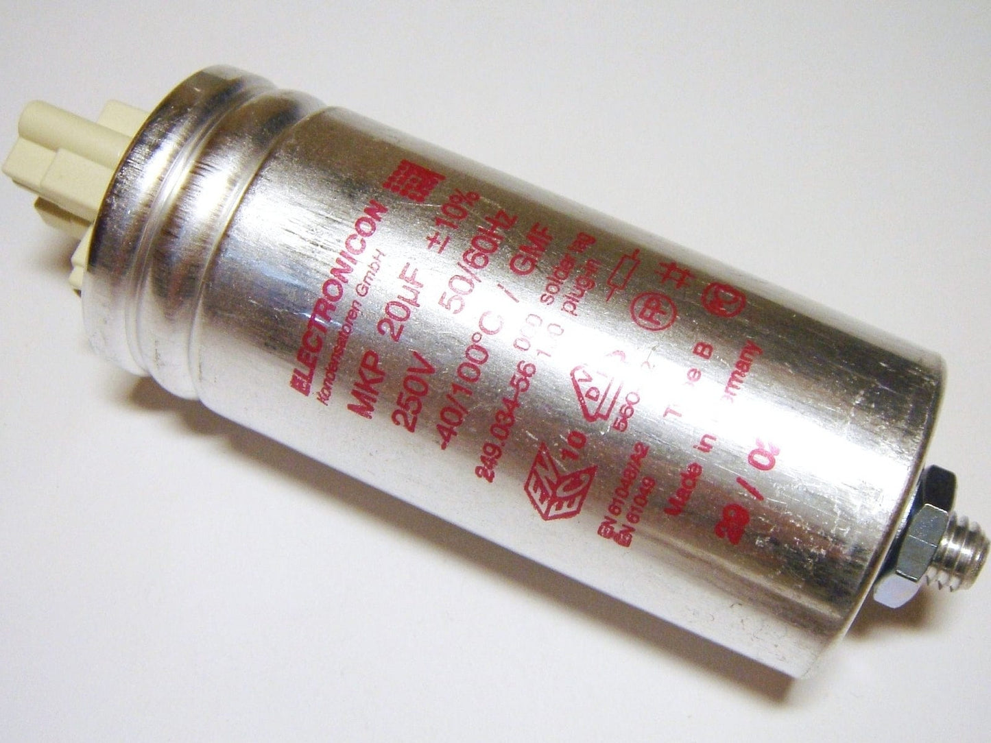 ELECTRONICON ELECTRONICON E12.D78-402000 250vac20uf Capacitor  