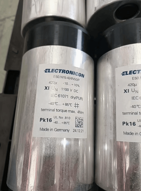 ELECTRONICON ELECTRONICON E50.N15-424N50/P 420UF 1100V Capacitor