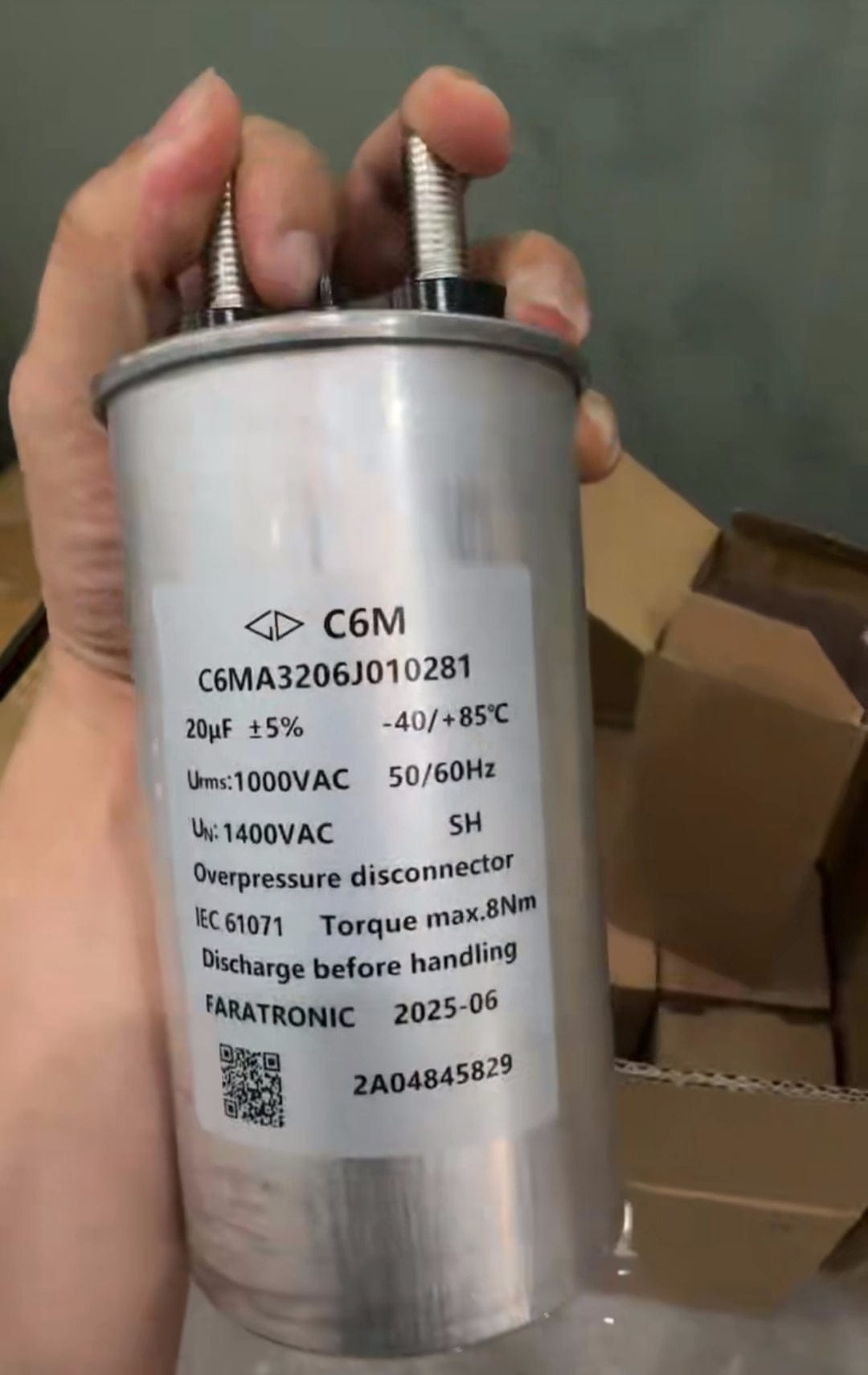 FARA E62.M14-203C20 MKP capacitor 20µF 1000V - Front View