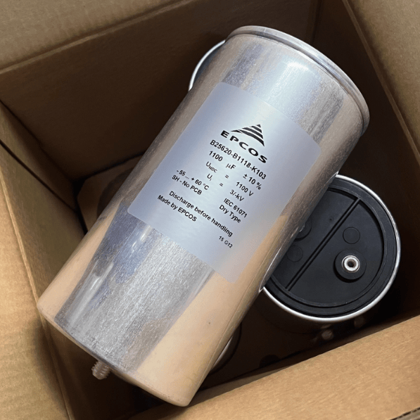 EPCOS EPCOS 25620-B1118-K103 1100UF 1100V Capacitor