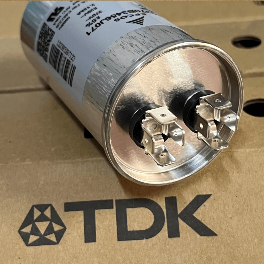 EPCOS EPCOS B32370B3456J071 45UF 525V AC Capacitor