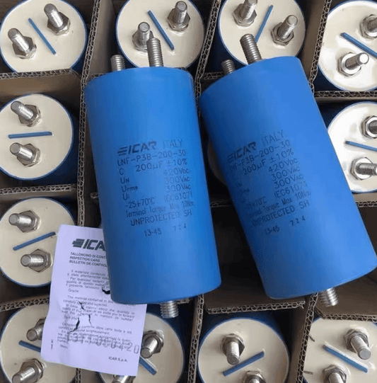 ICAR LNF-P3B-200-30 Motor Run Capacitor - 200µF 300VAC - Product Image