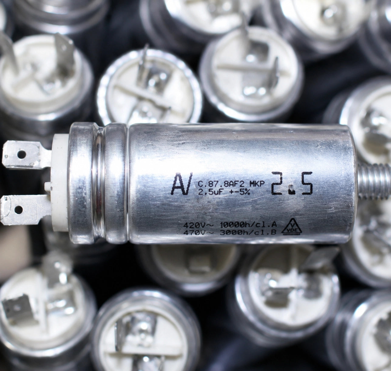 Arcotronics C.87.8AF2 MKP AC Capacitor - 2.5uF ±5% - Label Close-up