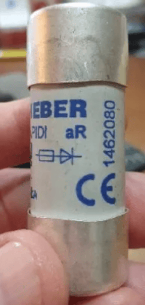 ITALWEBER ITALWEBER CH22, CH/P22 (22x58) 20A 25A 32A 40A 50A 63A 80A 100A / 1472020 1472025 1472032 1472040 1472050 1472063 1472080 1472100 Fuses