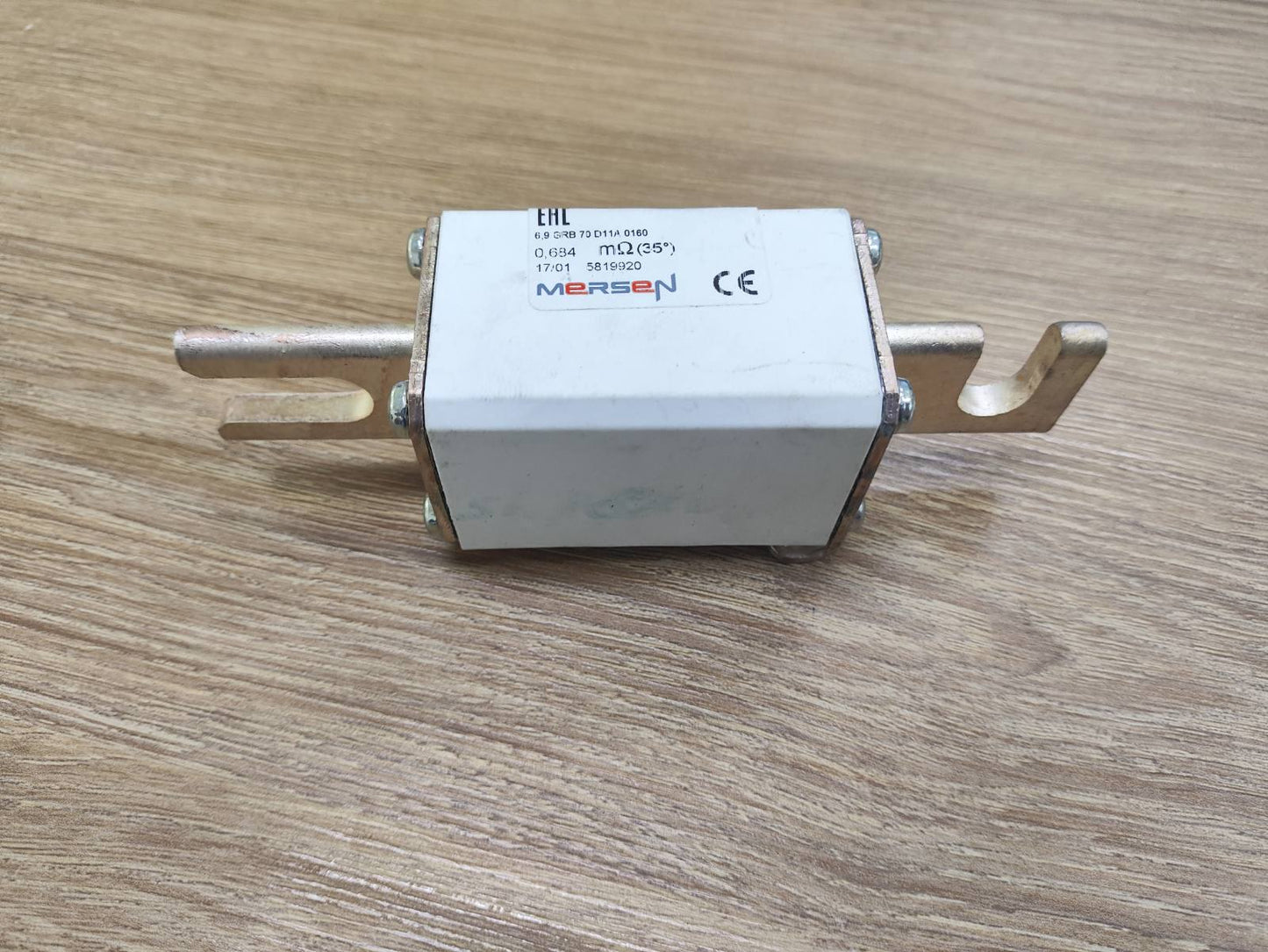 Mersen Mersen R301591 - PC70GB69V160D1A Fuses (3 Pieces)