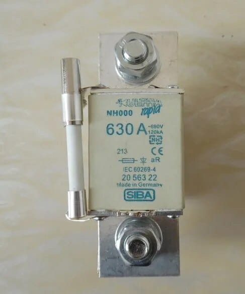 Siba 2056320 630A 3pcs Siba NH000 630A 2056320 aR Fuses