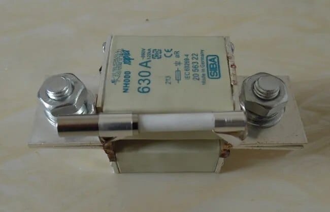 Siba Siba NH000 400A 690V 2056320 aR Fuses (3 Pieces)